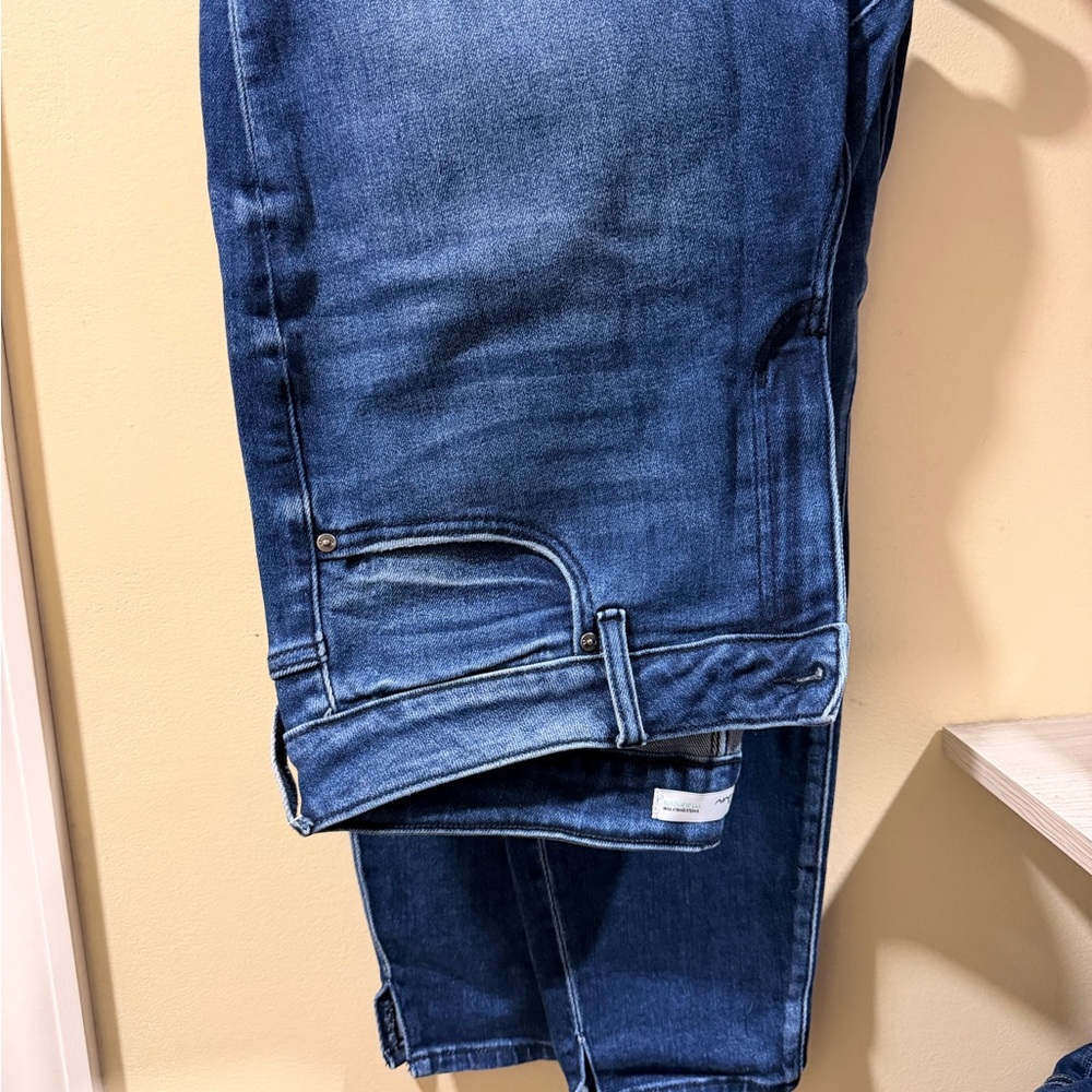 KanCan Women's Blue Skinny Jeans